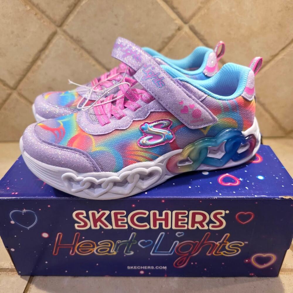 Skechers Girls Light Up Sneakers Hearts Jewels Size 3